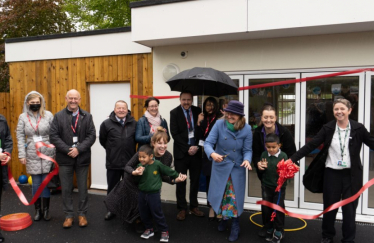 Rachel at Pitcheroak School in Redditch